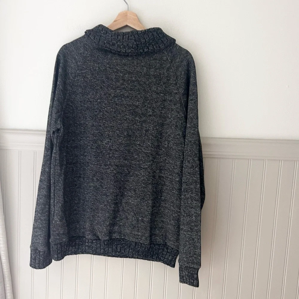 Ocean Current Men’s Large Charcoal Gray Sweat